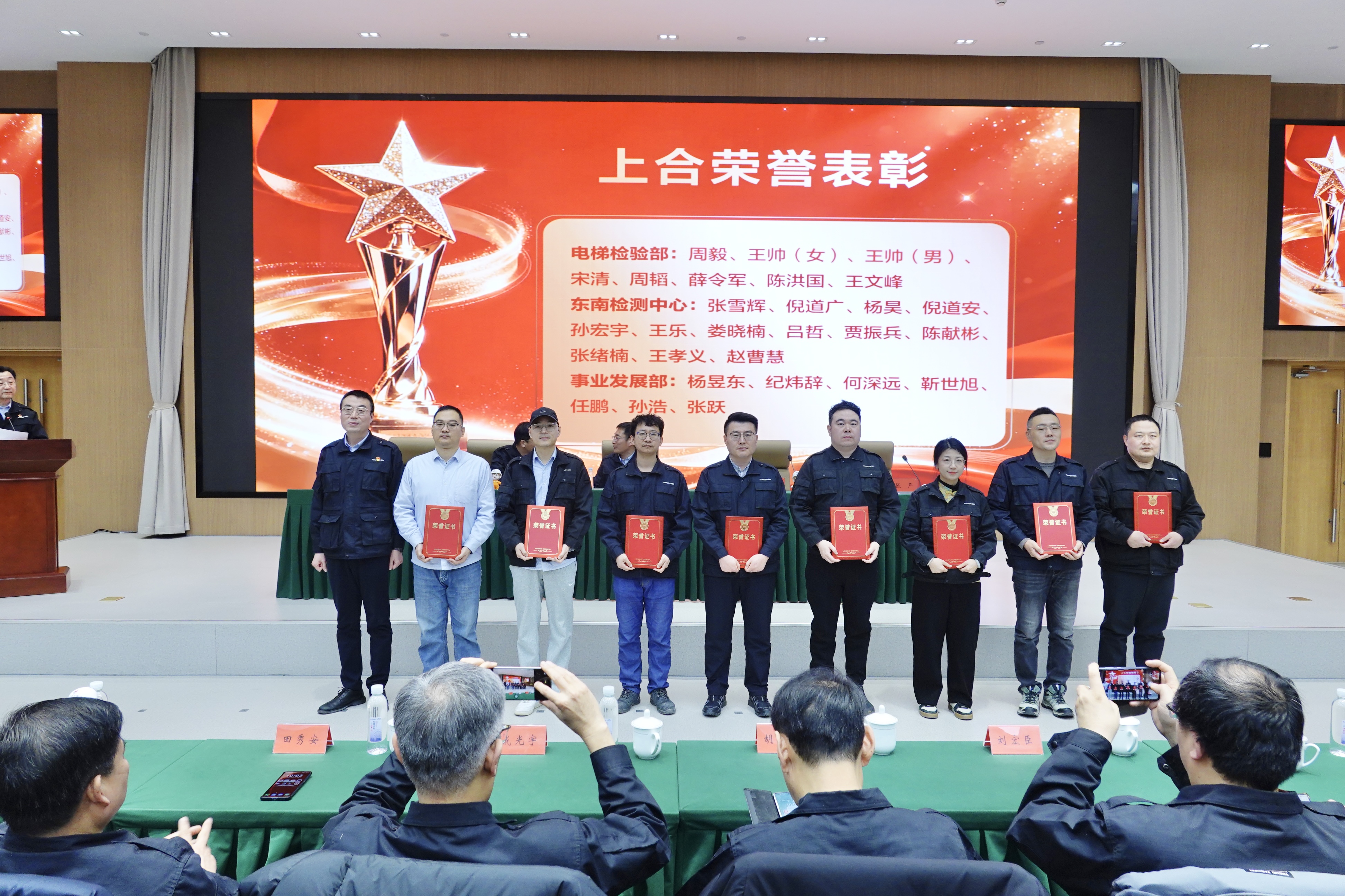 071555dbc805bd4b12cb5fc4